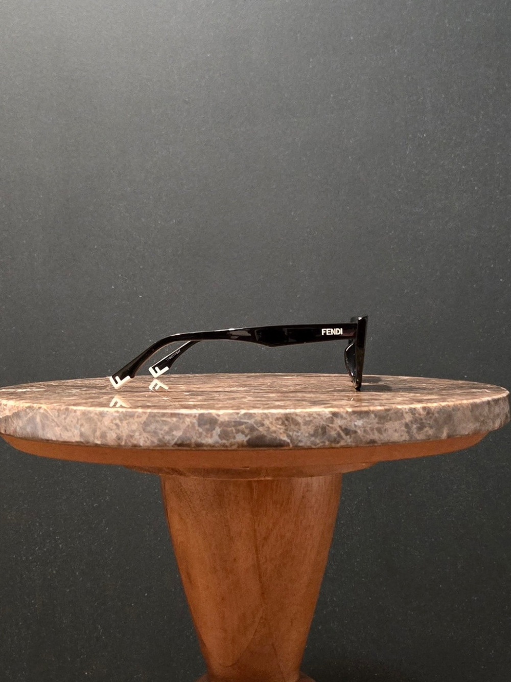 fendi | fendi way rectangular sunglasses | cat eye | cut out | black - Picture 4 of 11
